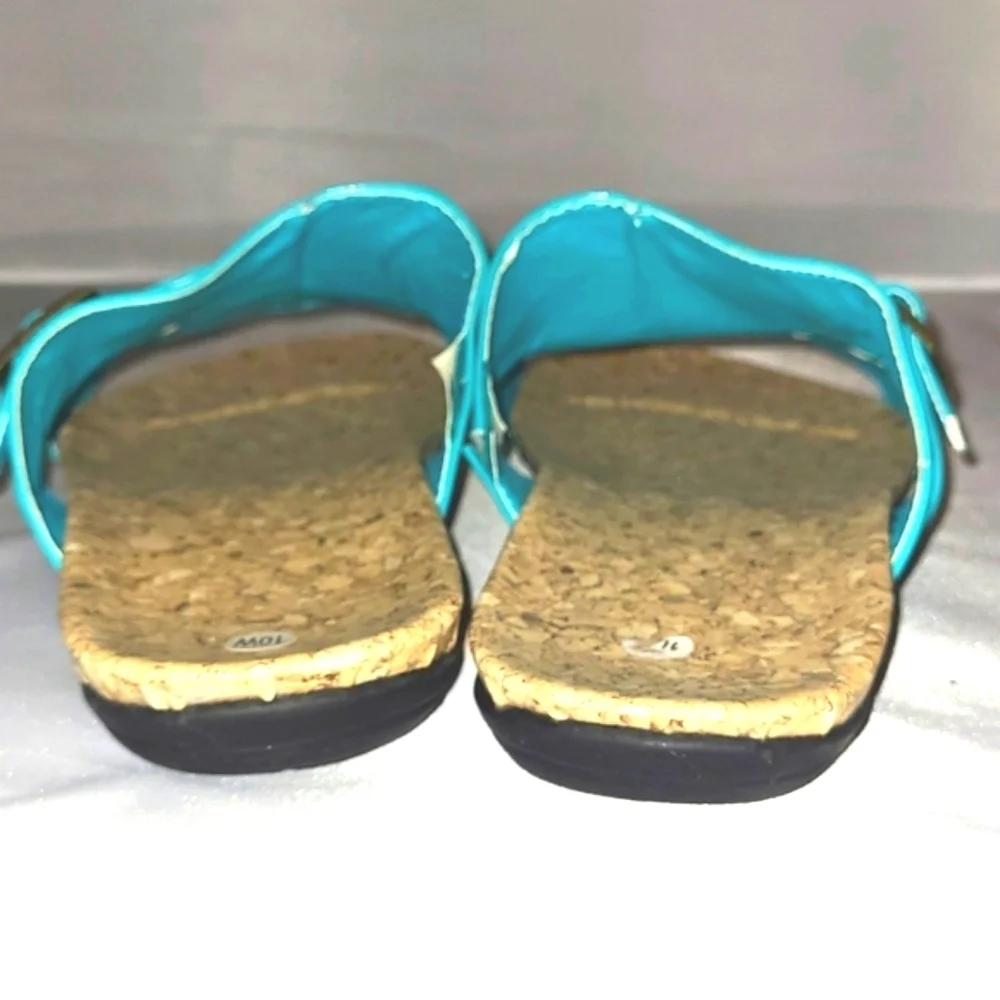 Slides Sandals Turquoise blue brass buckle patent vegan leather EUC